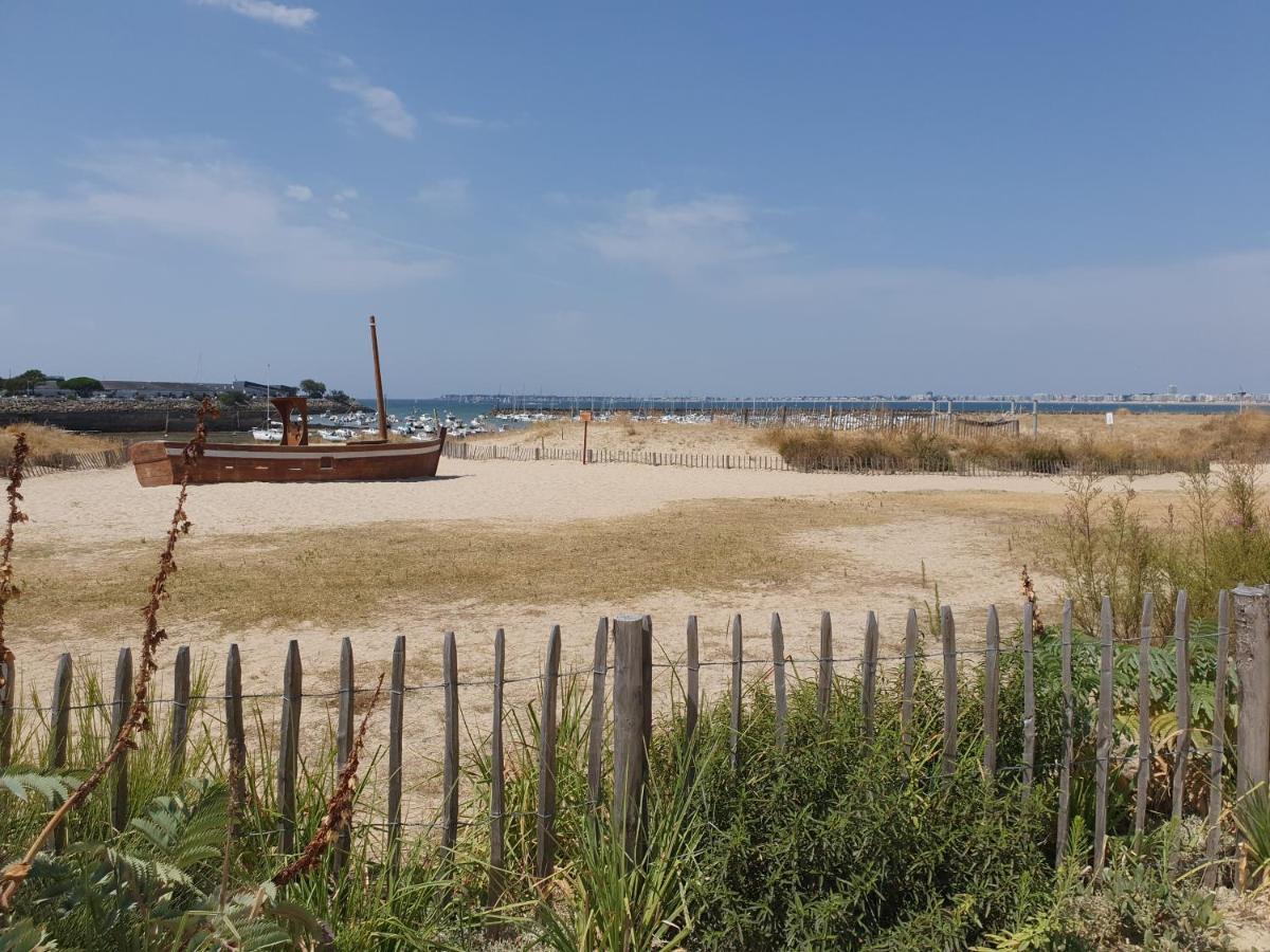 Le Studio Gallieni, Face Mer, Vous Accueille En Ete Comme En Hiver! Порнише Екстериор снимка