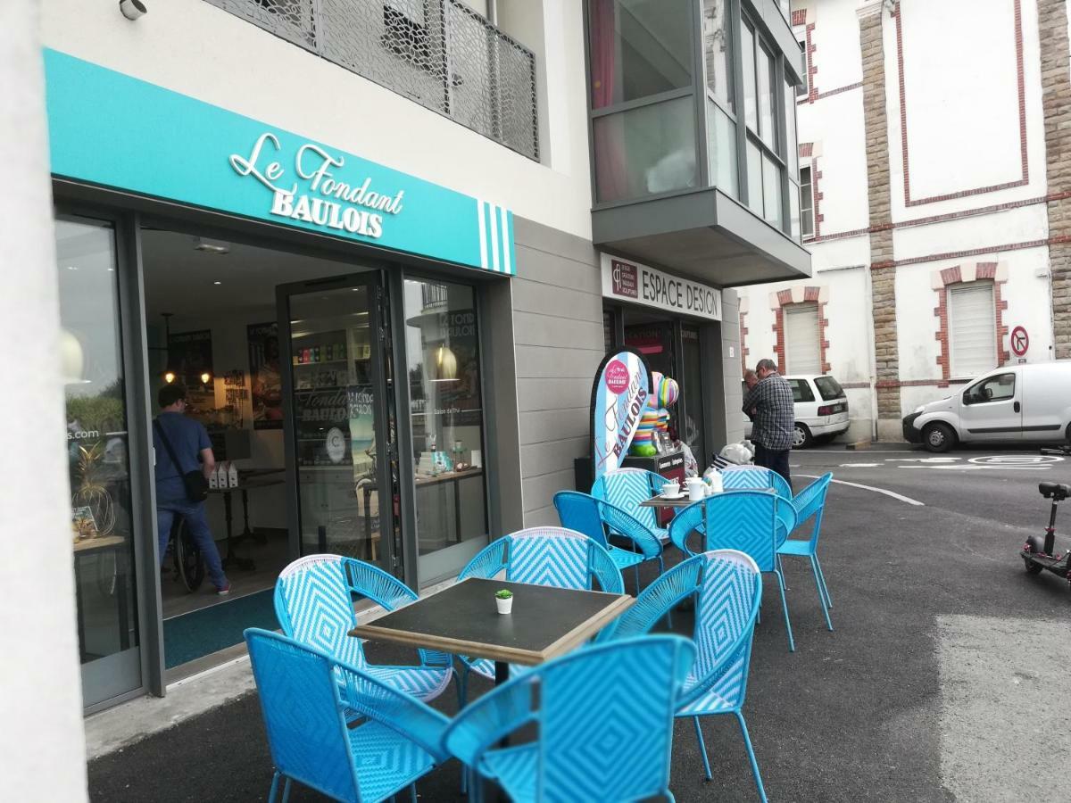 Le Studio Gallieni, Face Mer, Vous Accueille En Ete Comme En Hiver! Порнише Екстериор снимка